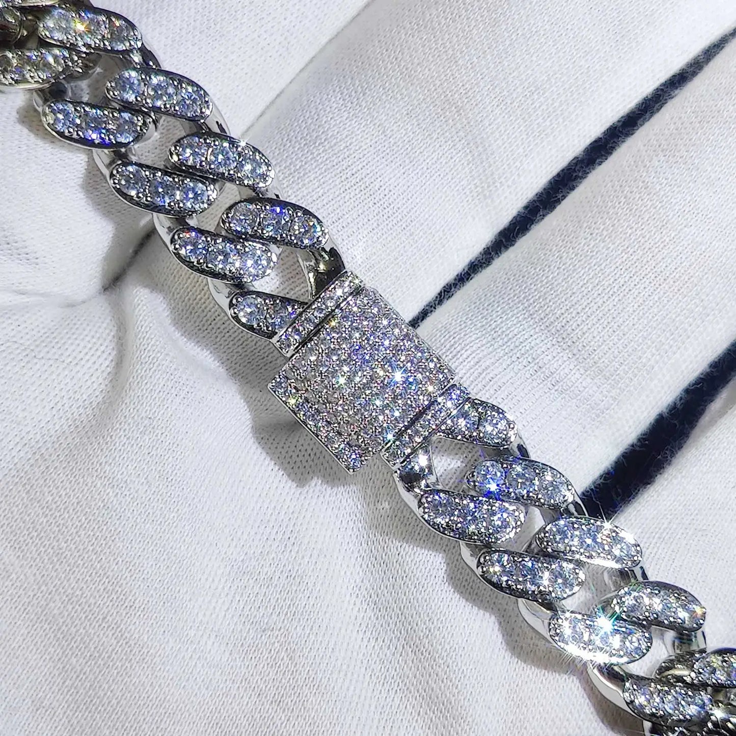 Bling CZ Cuban Link by NoorElements (schlecht)