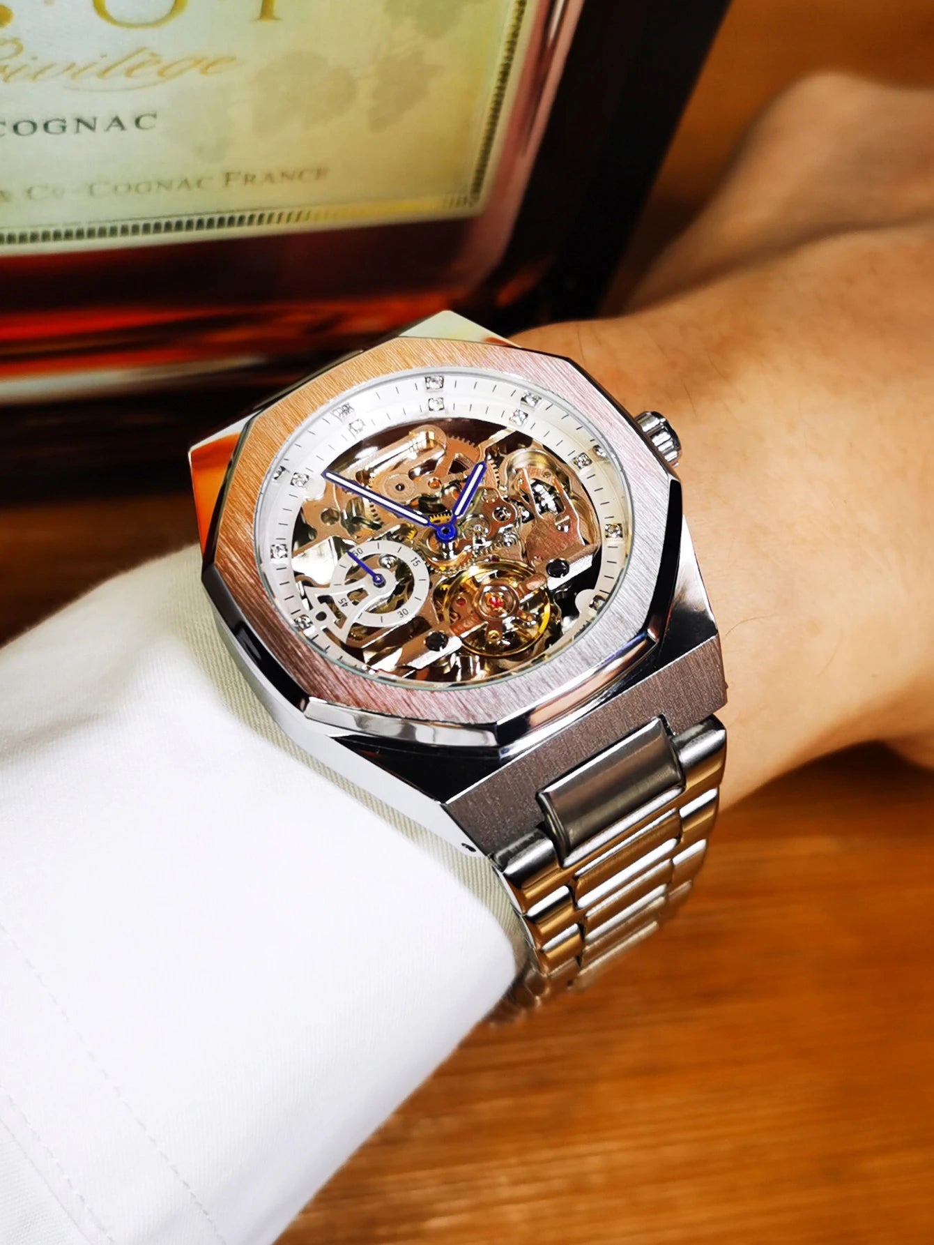 Forsining Lässige automatische mechanische Uhr für Herren, leuchtende Zeiger, Edelstahlarmband, modische Luxus-Skelett-Herrenuhren