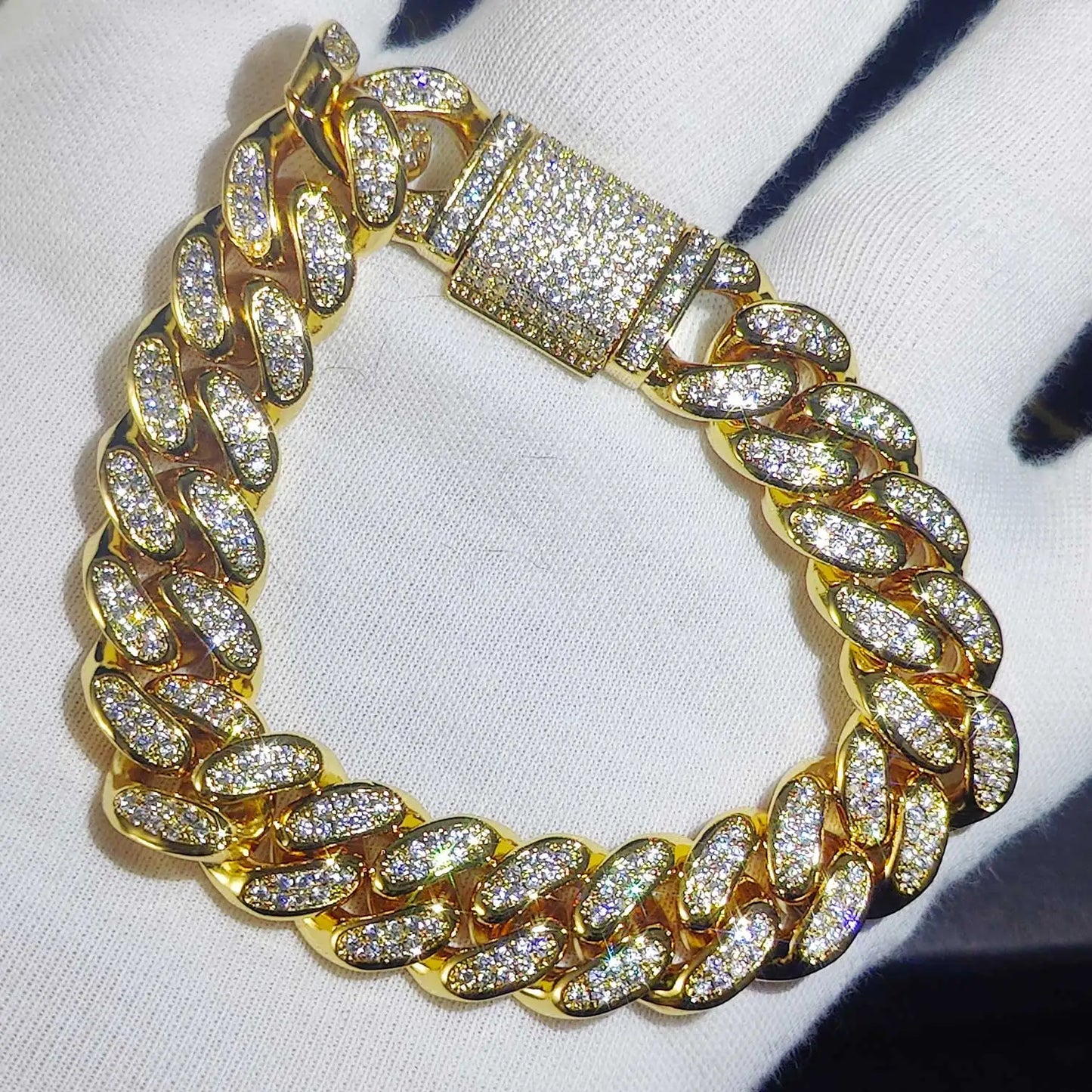 Bling CZ Cuban Link by NoorElements (schlecht)